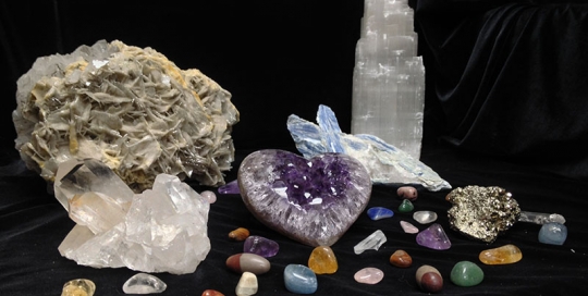 Crystals and Natural Stones
